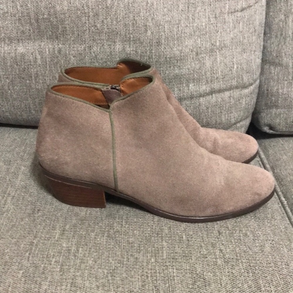 Crown Vintage Tabitha Suede Heel Ankle Bootie
